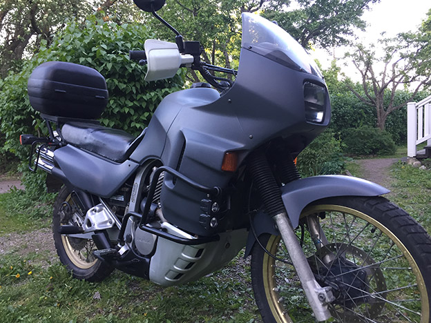 My Honda Transalp XL600V 1992 after Plasti Dipping it with Gun Metal Grey